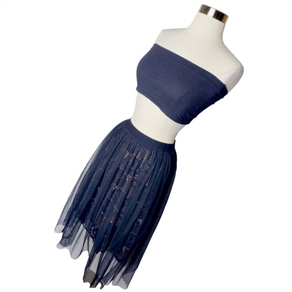 Forever 21 Black & Nude Layered Midi Skirt - Picture 3 of 7